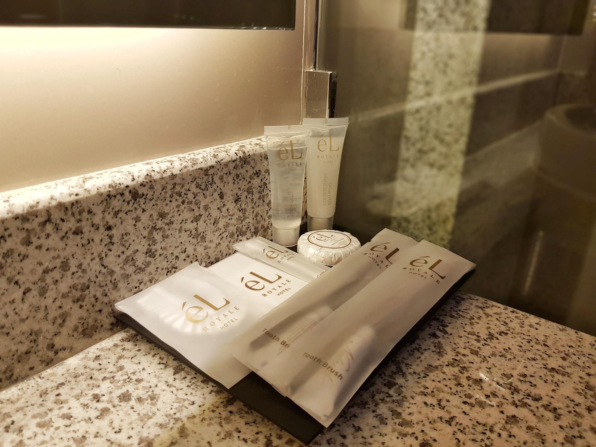 El Hotel Yogyakarta Malioboro Экстерьер фото